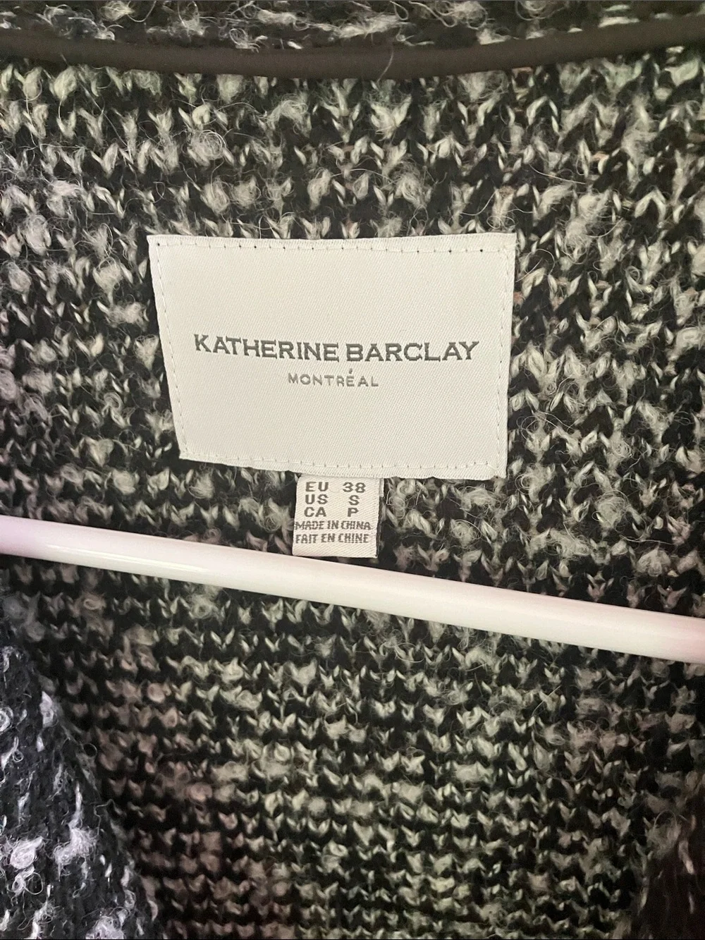Katherine Barclay Woman’s Sz S Black& White Boucle Knit  Jacket One-snap closure